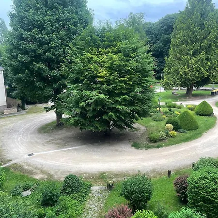 Cosy A 200 Metres Des Thermes Apartmán *