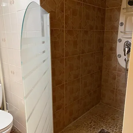 Cosy A 200 Metres Des Thermes Vittel